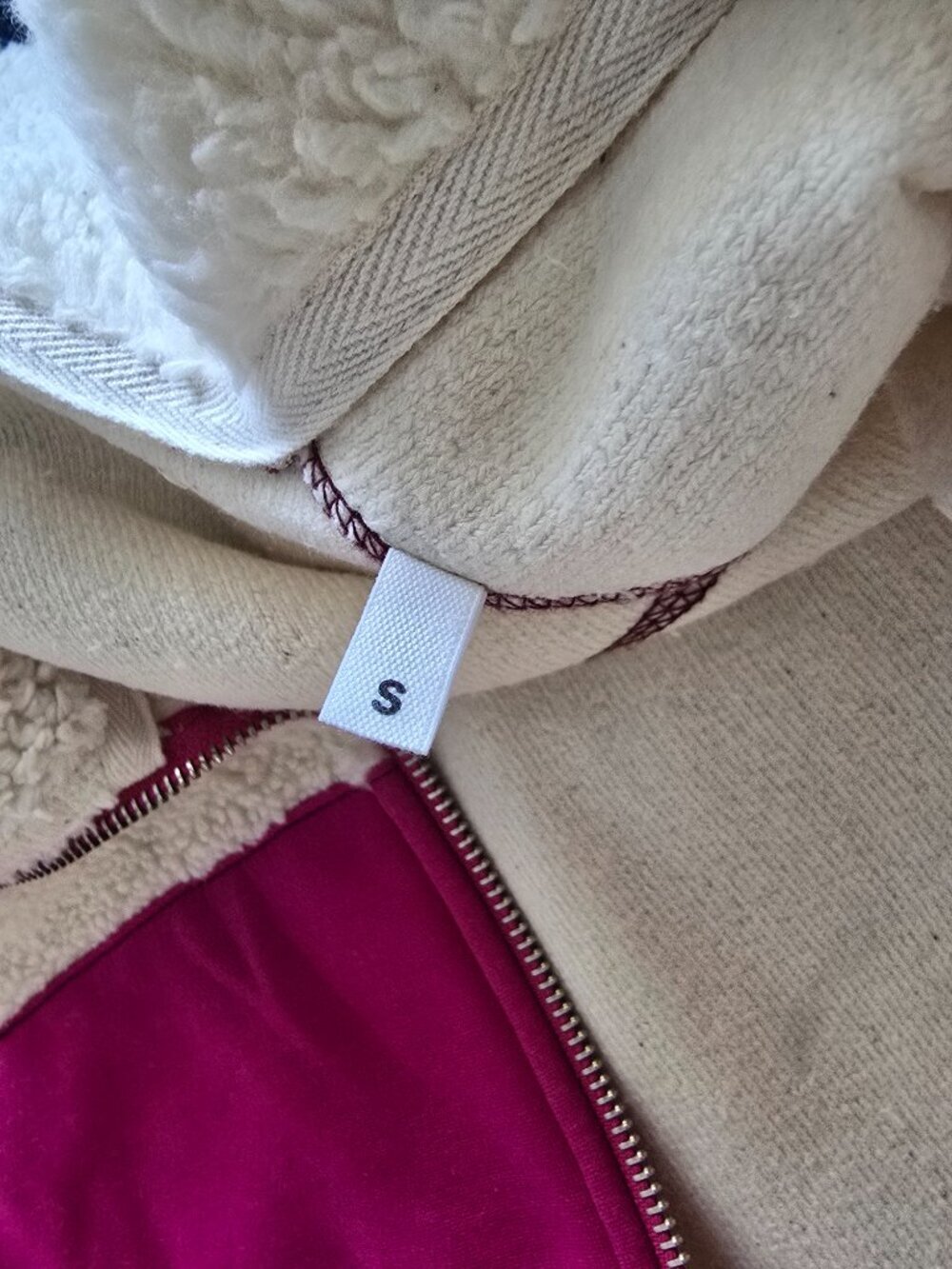 AMI Paris Ami de Cœur Faux Shearling Zipped Jacket Off White/Fuchsia Unisex - Picture 16 of 16